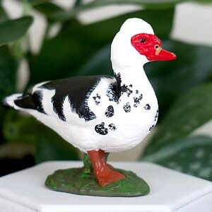 Muscovy Duck Figurine - Hand Painted & Collectible Farm Animal‎ Toy Figure - NEW